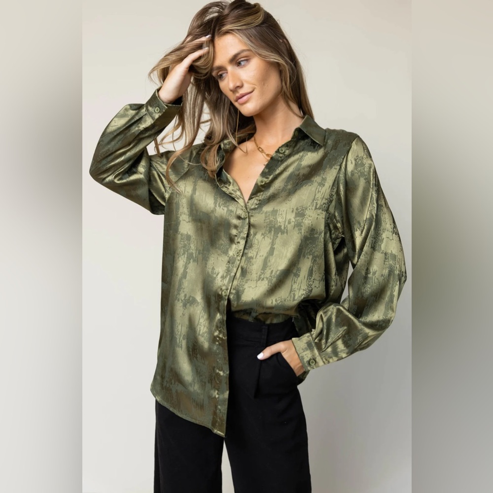 BOHME JADEN BUTTON UP TOP IN GREEN